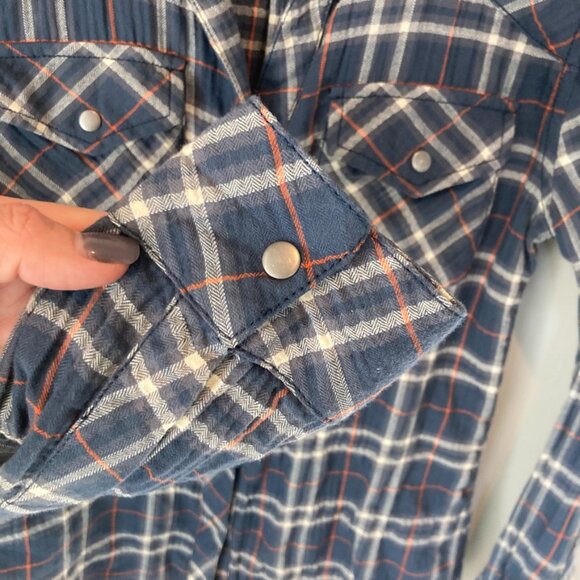 Dylan Plaid Button Front Shirt - Picture 4 of 5